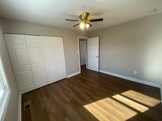 Building Photo - 134 Hickok Cir