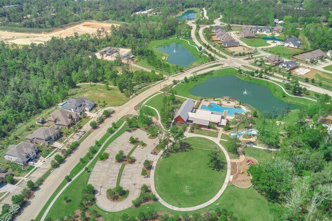 Building Photo - 27129 Ivorywood Dr