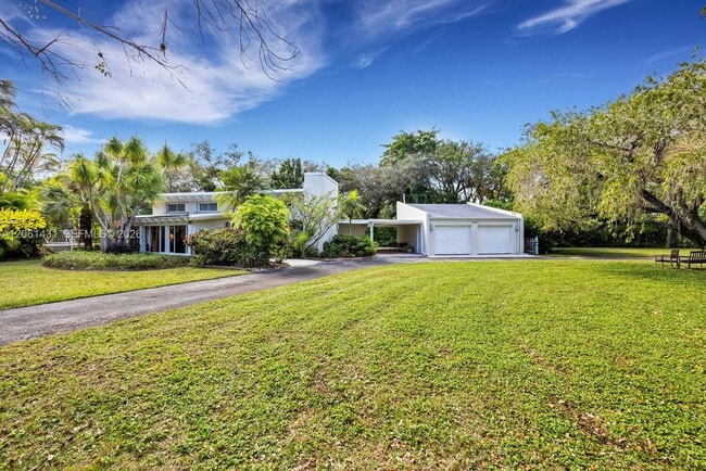 Building Photo - 12200 SW 74th Ct