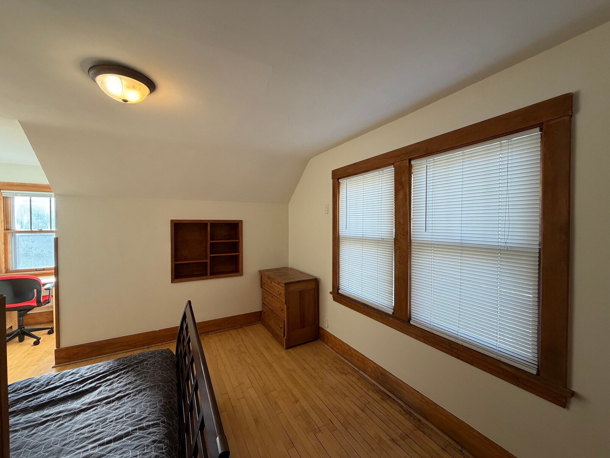 Building Photo - 18 Rustic Ldg W