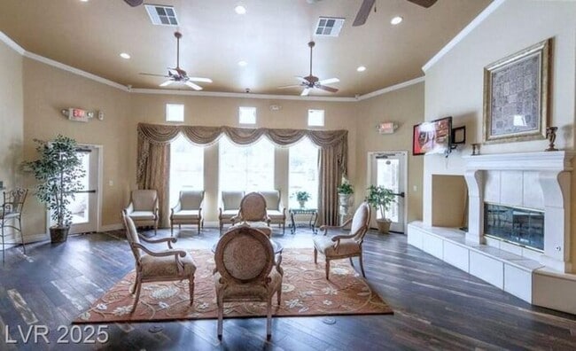 Building Photo - CONDO IN NORTHWEST GATED COMMUNITY