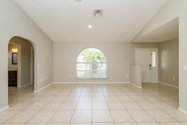 Building Photo - 4715 Whitetail Ln