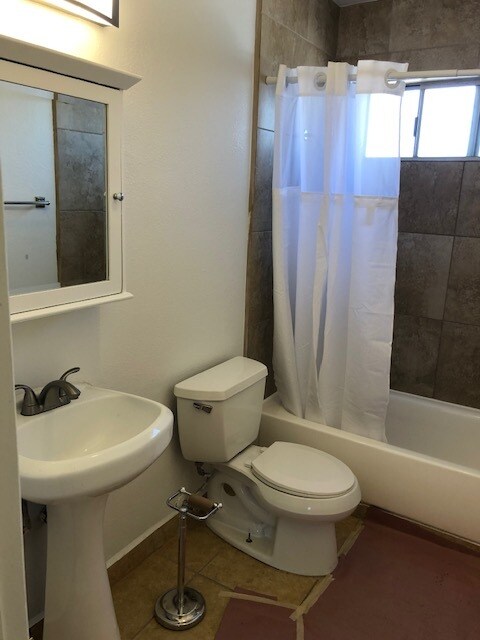Bathroom - 542 D St