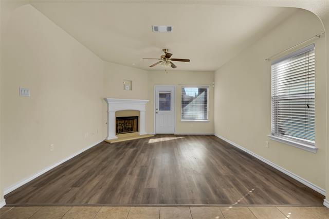 Building Photo - 6815 Elderberry Dr