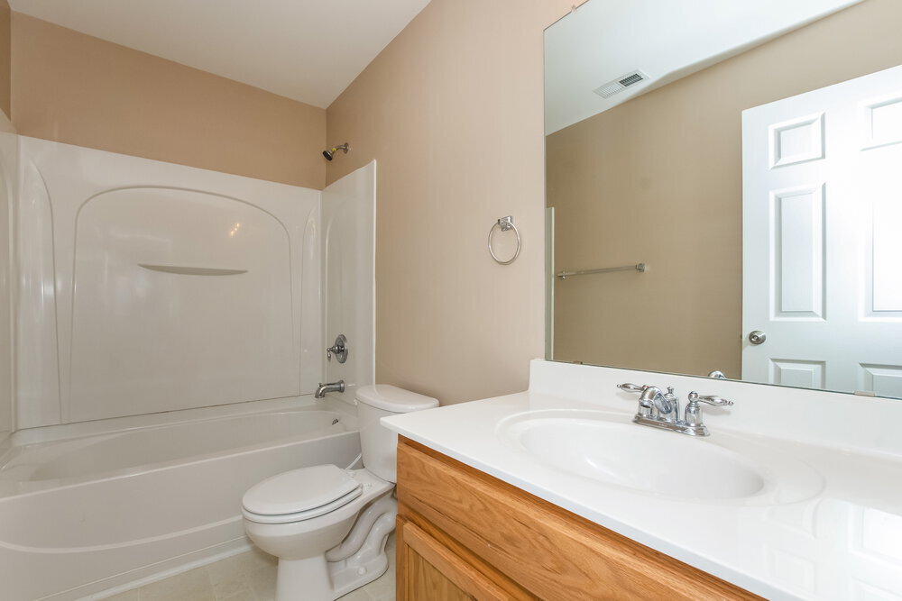 Building Photo - 722 Hope St