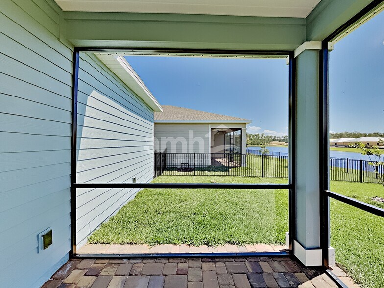 Building Photo - 225 Edge Pk Trl