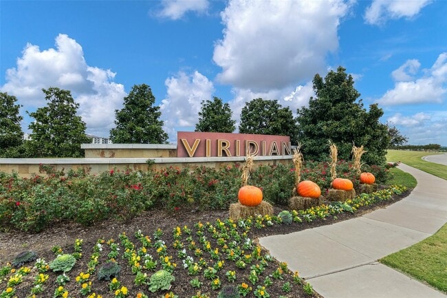 Building Photo - 3927 Cascade Sky Dr