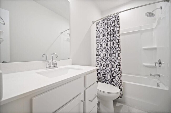 Building Photo - 1595 Ridgebrook Downs