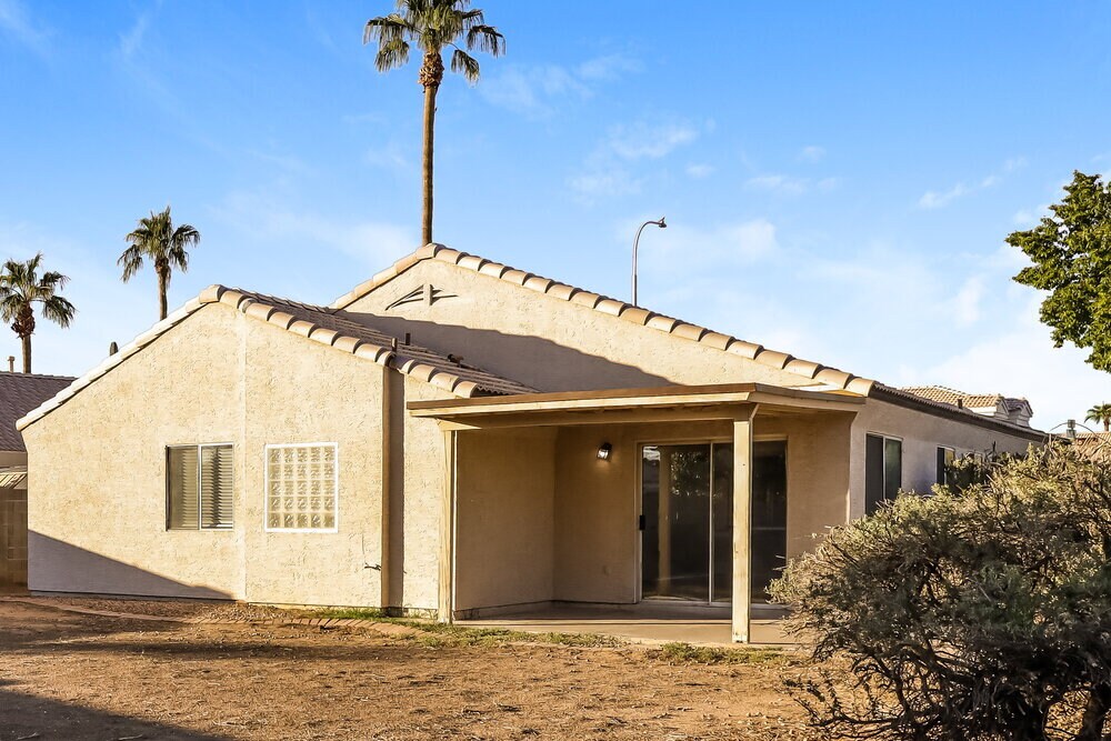 Building Photo - 1921 E Buffalo St