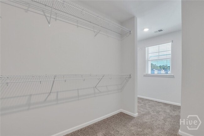 Building Photo - 10 Ashmont St