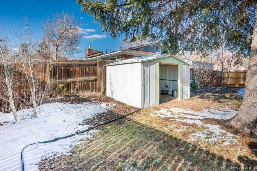 Building Photo - 7373 E Fremont Dr