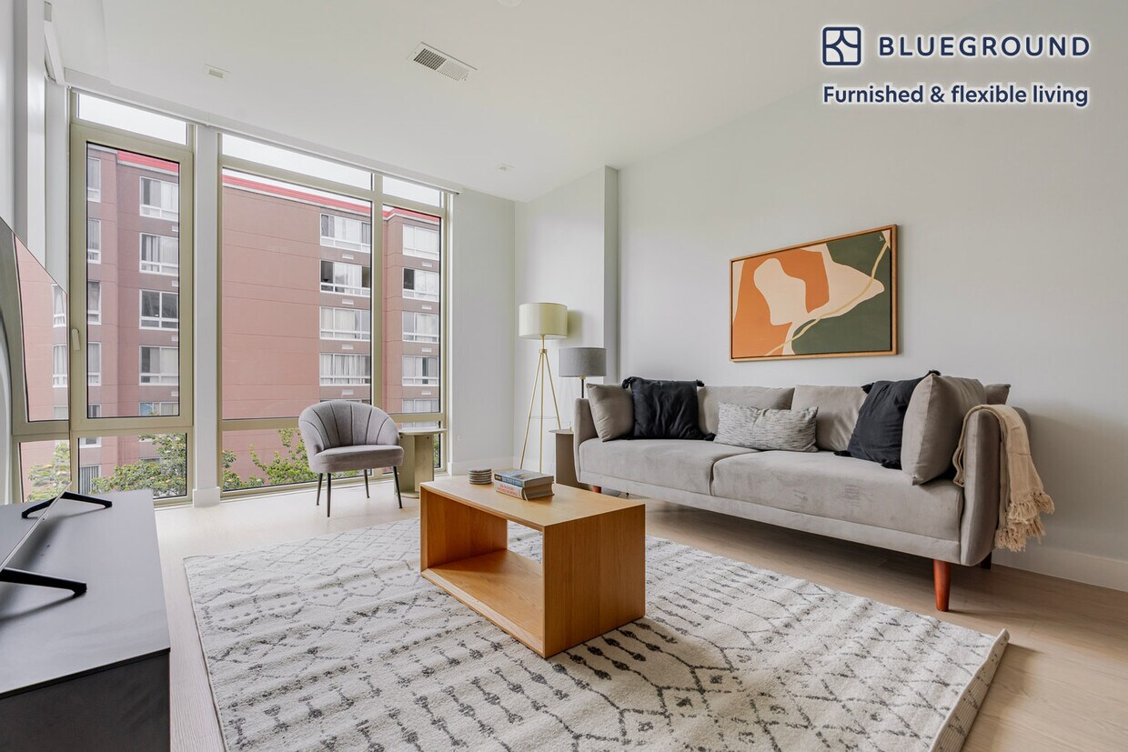 Primary Photo - 1224 M St NW