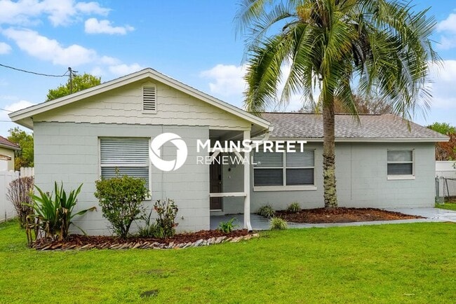 Building Photo - 3 Bedroom Pet-Friendly Home in KISSIMMEE, FL with Main Street Renewal