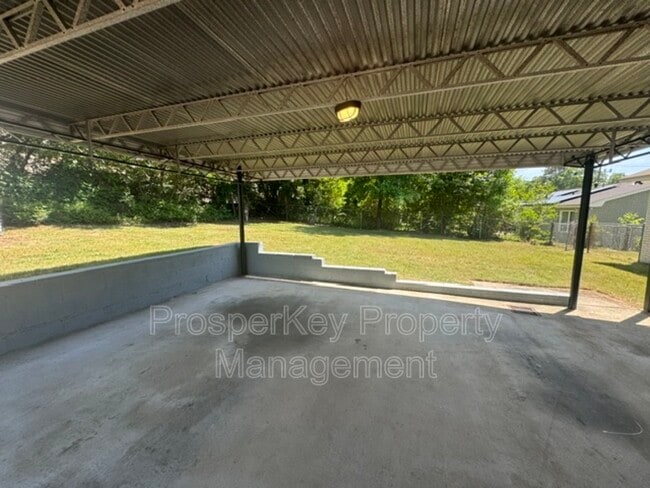 Building Photo - 210 Playa Del Ray Dr