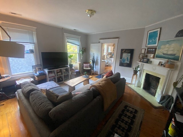 Building Photo - 501 Cutler St