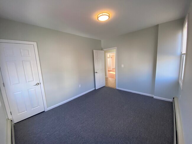 Building Photo - 1445 Concord Pl