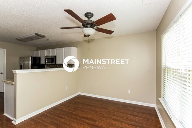 Building Photo - 3 Bedroom Pet-Friendly Home in Mooresville, NC with Main Street Renewal