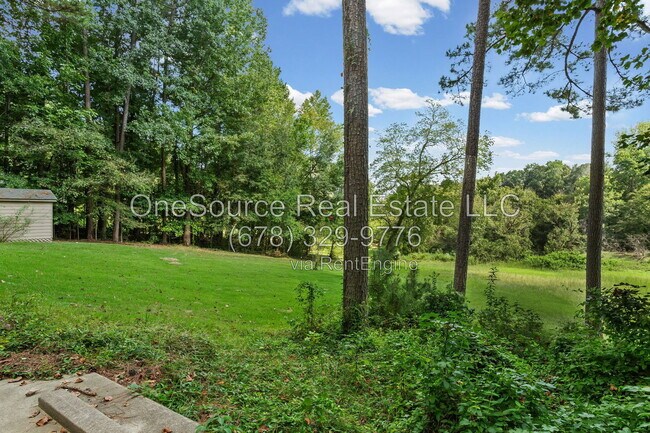 Building Photo - 195 Cross Brook Dr