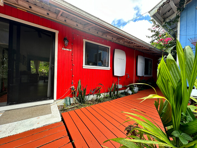 Building Photo - 13-1148-1148 Kahukai St