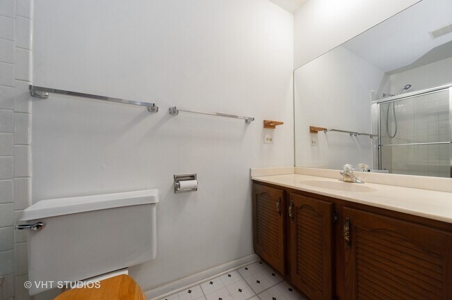 Building Photo - 452 Harrison Ct