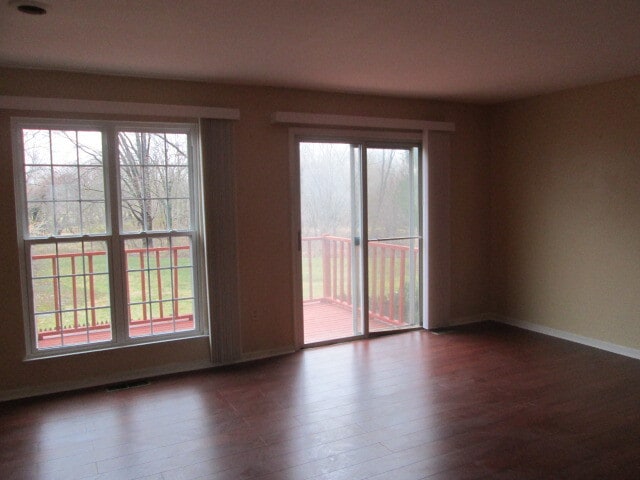Building Photo - 1659 Colonial Way