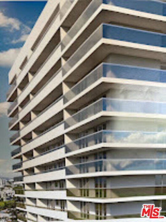 Building Photo - 838 N Doheny Dr