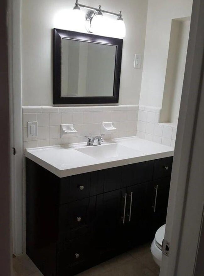 Primary Photo - 1700 NW 27th Terrace