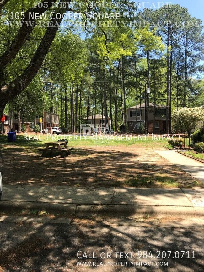 Building Photo - 105 New Cooper Square