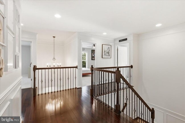 Building Photo - 42522 Stratford Landing Dr