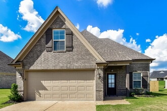 Building Photo - 2600 Molly Ln