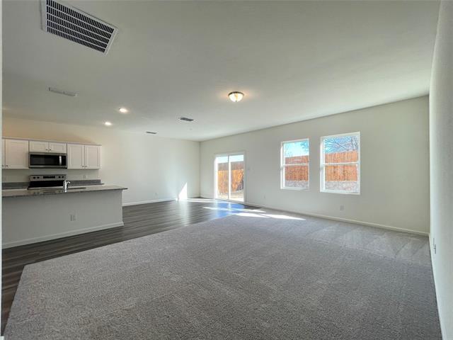 Building Photo - 2601 Silver Leaf Ln