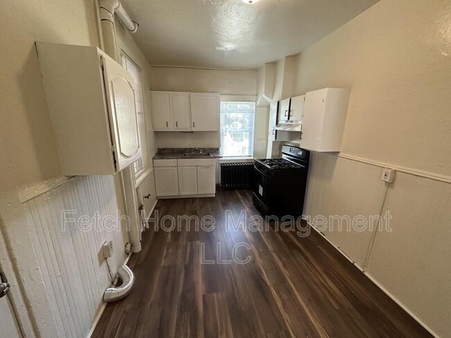 Building Photo - 312 Beaver St