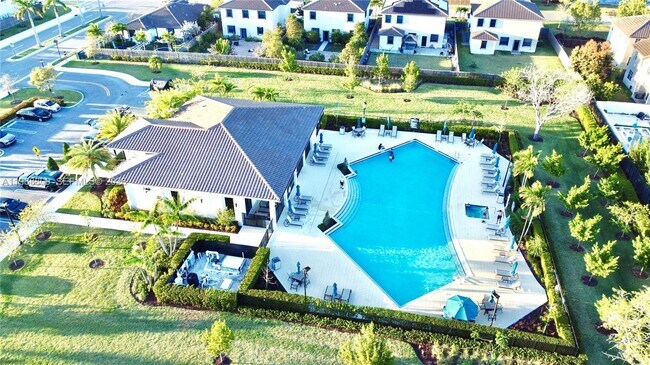 Building Photo - 11719 SW 246 Terrace