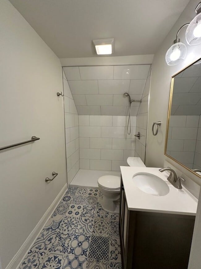 Building Photo - Discover the perfect blend of comfort, con...