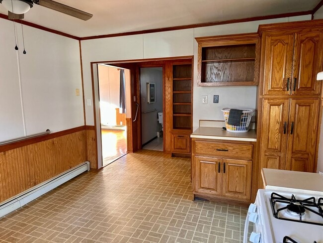 Building Photo - Check Out This 2-Bed/1-Bath Home in Bluffton!