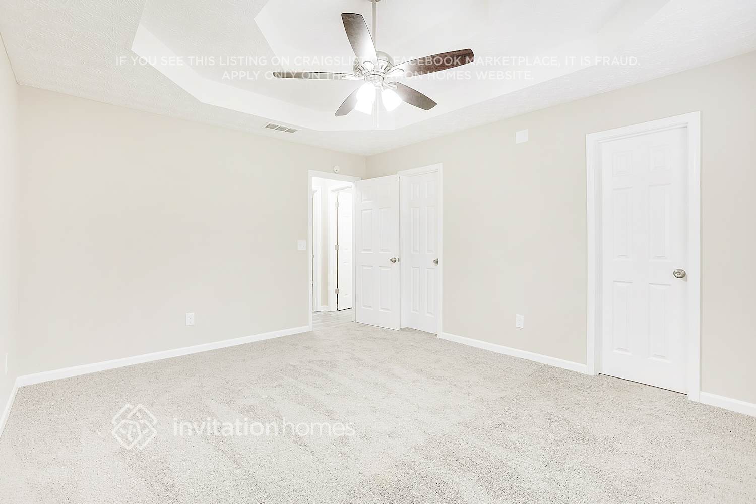 Building Photo - 50 Hidden Ridge Dr