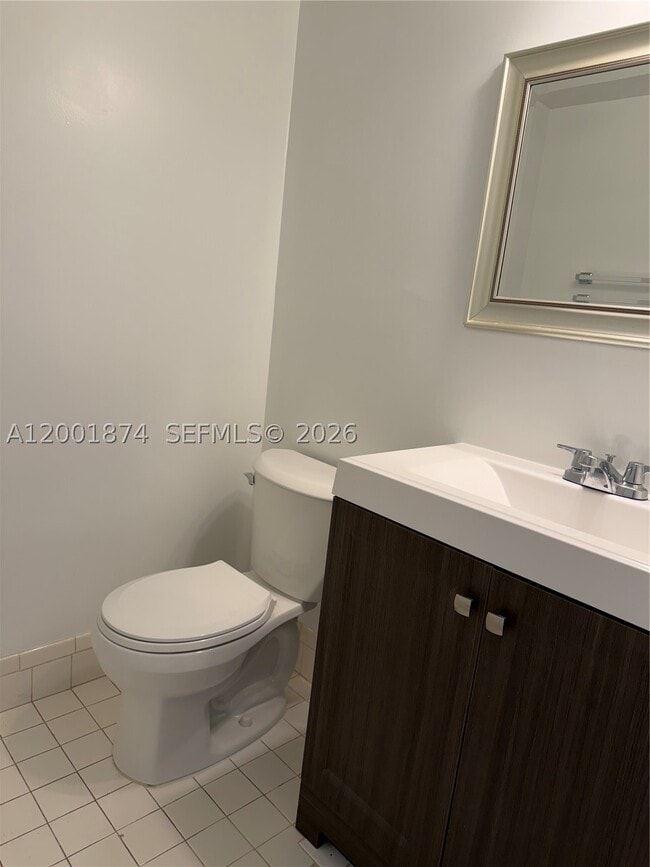 Building Photo - 800 SW 131st Ave