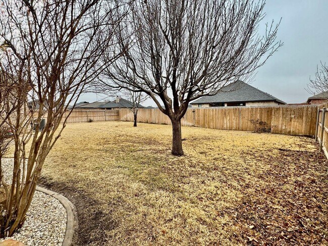 Building Photo - 311 Longhorn St