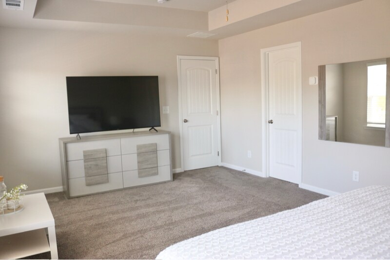 Building Photo - 4724 Rdg Vly Dr