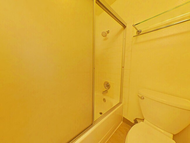 Building Photo - WINTER SPECIAL ~ $690 OFF FIRST MONTH RENT