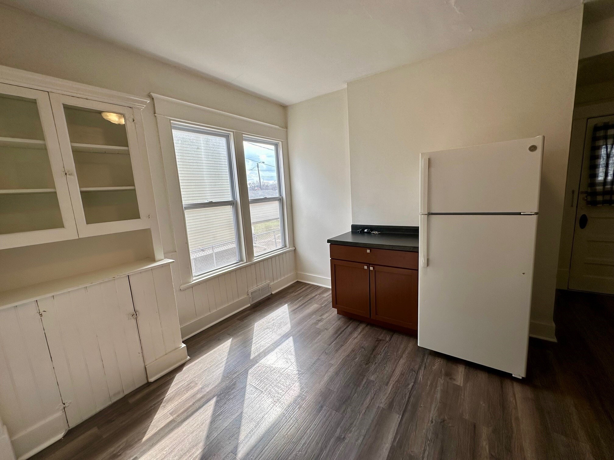 Kitchen - 227 N Humboldt Ave N