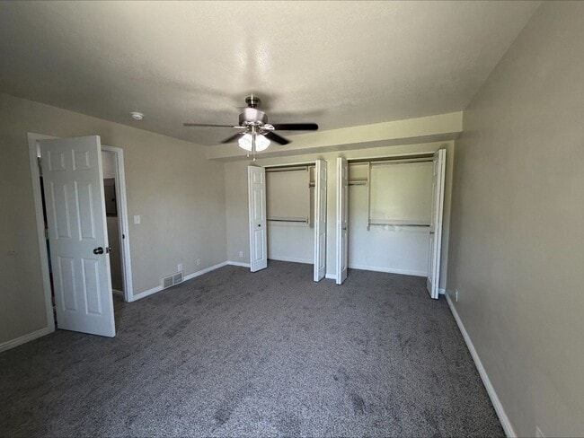 Building Photo - Move In for Less! $1,000 Move-In Credit | 2 Bed 1.5 Bath Condo in Ogden!