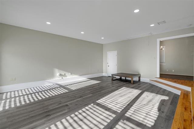 Building Photo - 406 N Bonham Dr