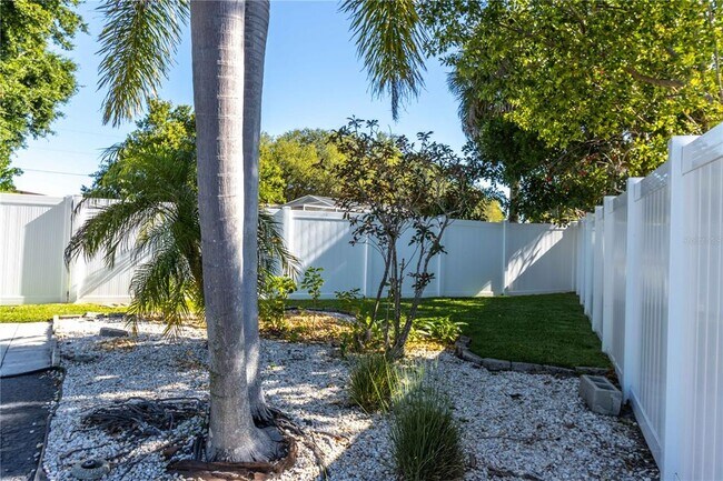 Building Photo - 3997 Mckay Creek Cir