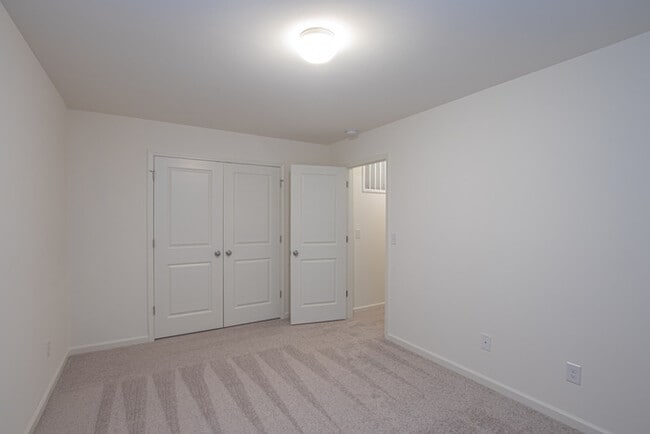 Building Photo - 3BD/2.5 Bath Townhome in Midland Wyntree Community- JANUARY 2026