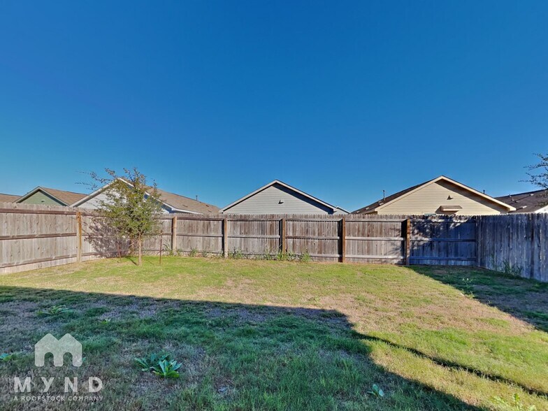 Building Photo - 5908 Geronimo Wy