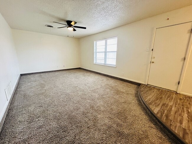 Building Photo - 4914 57th St