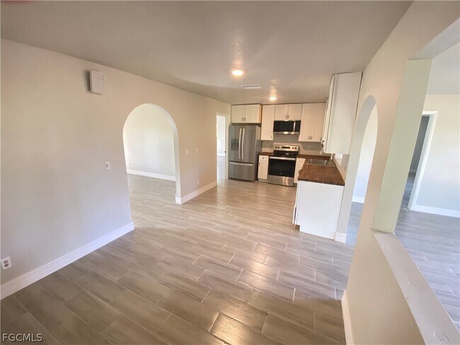 Building Photo - 17890 Leetana Rd