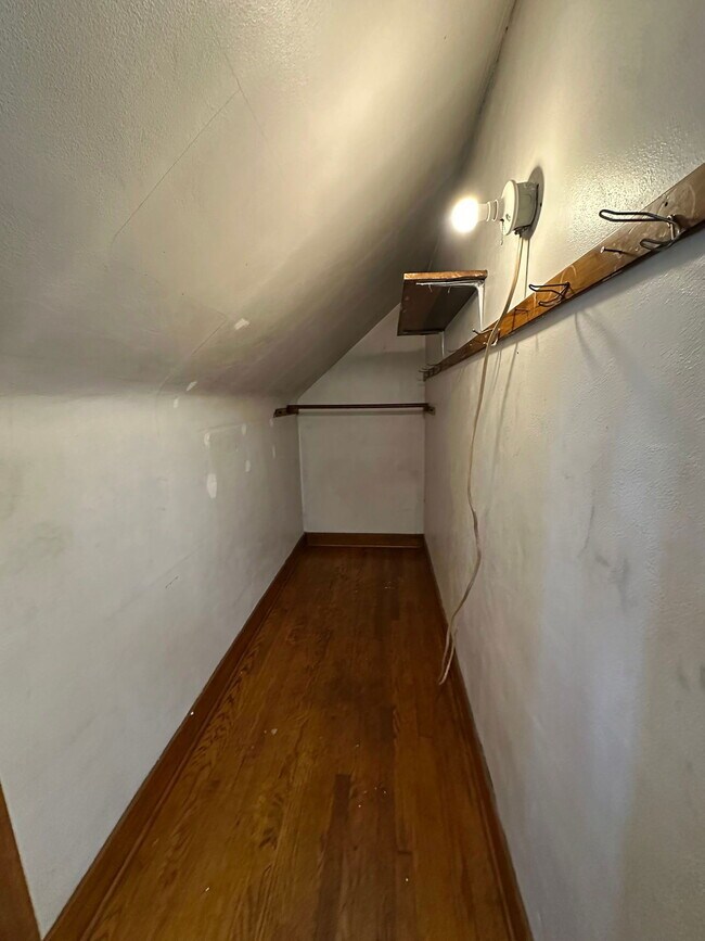 Building Photo - 3238 S 7th St