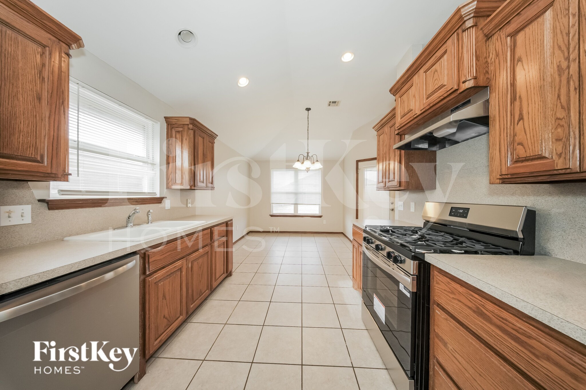 Building Photo - 1501 Meadow Run Dr